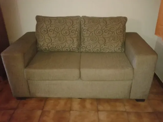 Sófá 2 lugares Novo!