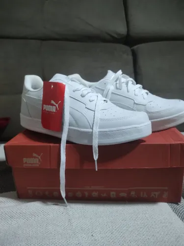 Tenis Puma todo branco Unisex tamanho 40