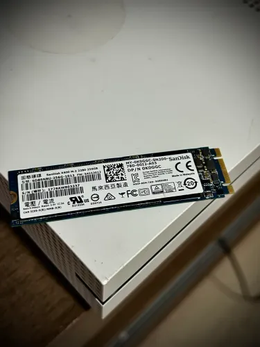 SSD SanDisk X400 256GB M.2 2280 ? SATA