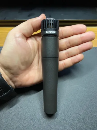 Shure SM57 (original, comprado em LA) - Microfone Dinâmico Profissional