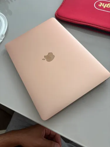Vendo MacBook M1 256GB