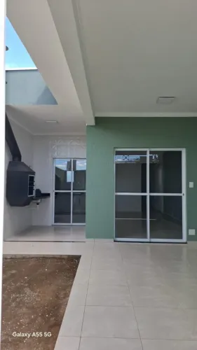Linda Casa Nova com localização espetacular