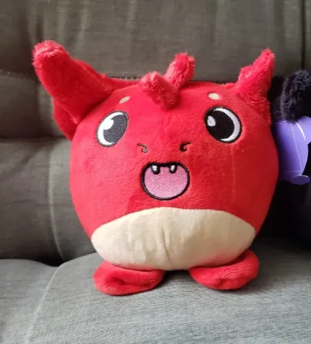 draquinho-bola mascote da redragon - dragão vermelho pelúcia exclusiva ccxp