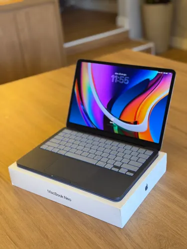 MacBook Neo de 13? Chip A18 Pro, CPU de 6 núcleos, GPU de 5 núcleos, 256GB Índigo