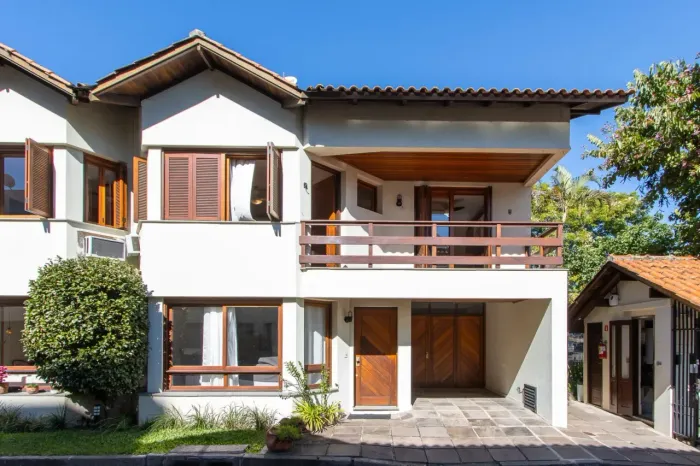 Casa em Condomínio em Tristeza