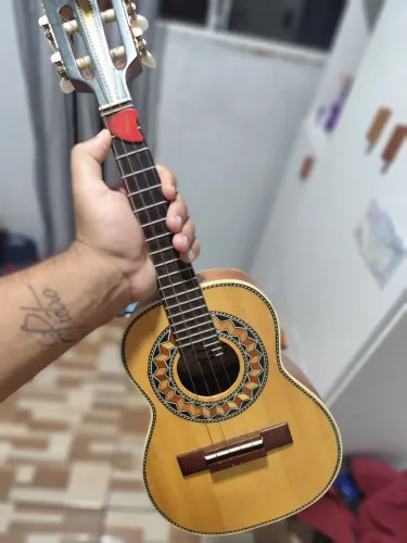 Cavaquinho jansley luthier em Cedro caixa de 7,5
