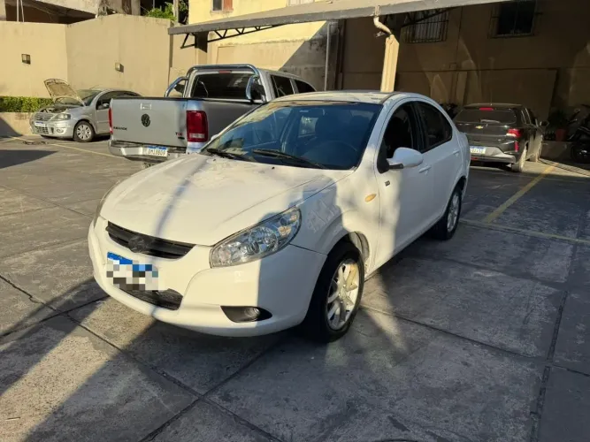 JAC J3 Turin Sedan 1.4 16V 4P Mec. 2012