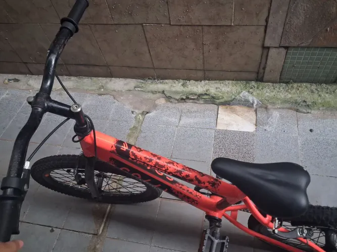 Bicicleta infantil usada 