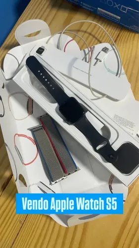Apple Watch s5