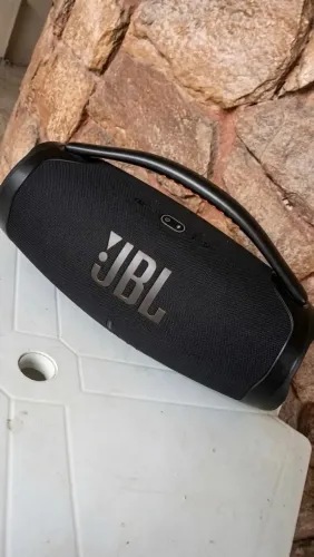 JBL Bombox 3  