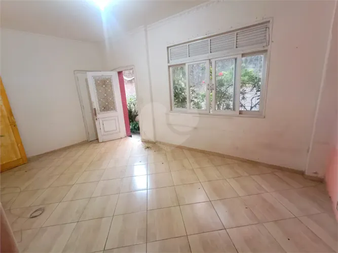 Casa de Vila à venda com 2 quartos em Tijuca, Rio de Janeiro - RJ