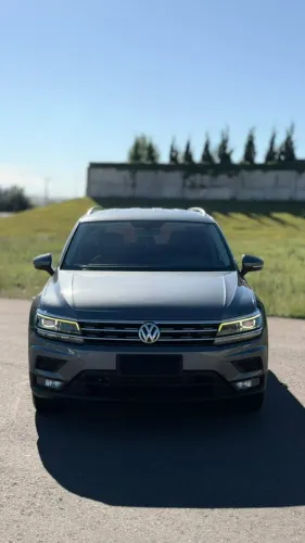 Volkswagen Tiguan Allspac Comf 250 TSI 1.4 Flex 2018