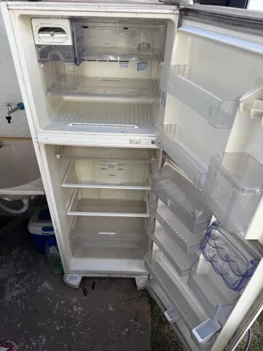 Geladeira Eletrolux