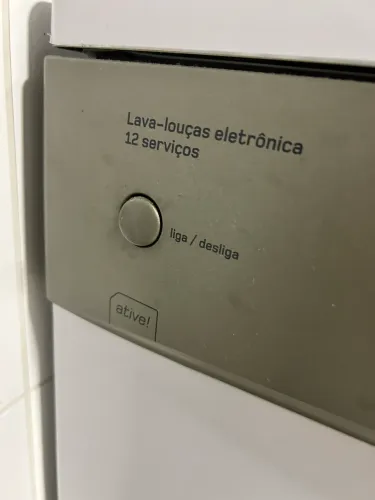 Lava louças Brastemp 12 serviços.