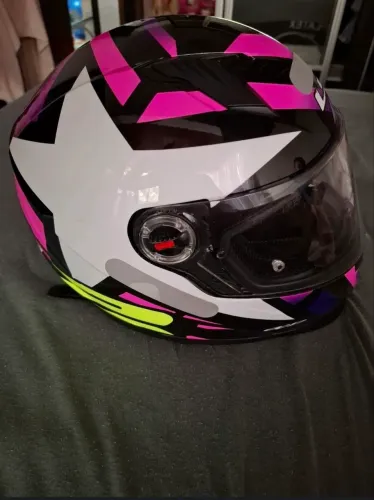 Capacete LS2 estrela