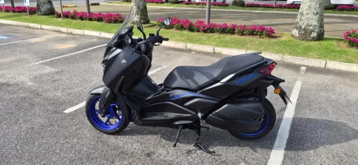 YAMAHA X MAX 300 CONNECTD - 2026