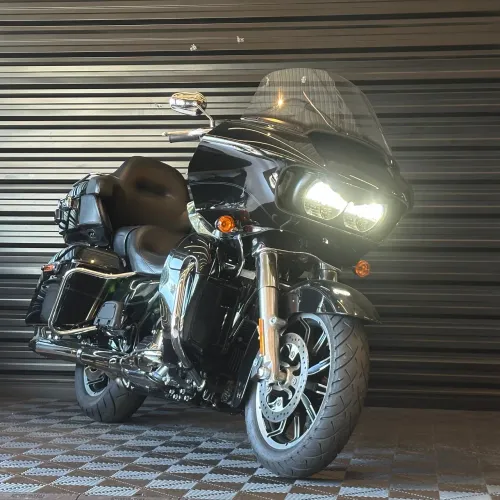 HARLEY DAVIDSON ROAD GLIDE ULTRA FLTRU PRETA 2018/2018