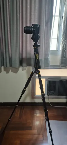 Nikon D5500 com menos de 4.500 disparos
