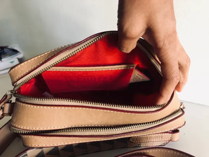 Bolsa Schutz