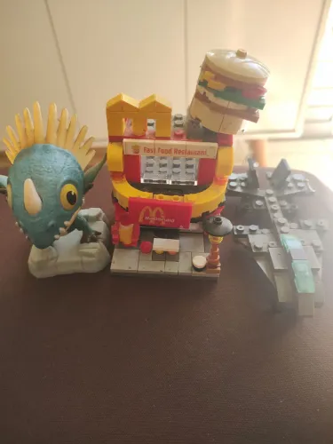 Lote de Brinquedos - A