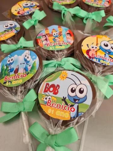Pirulito de chocolate personalizado para aniversário