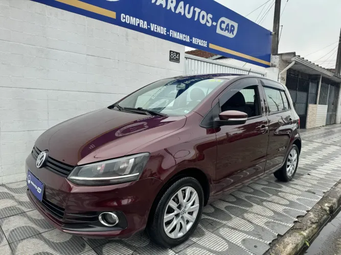 Volkswagen Fox Trendline 1.0 Flex 8V 5P 2015