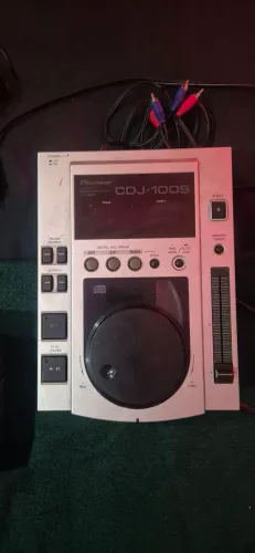 Controladora Pioneer CDJ-100S