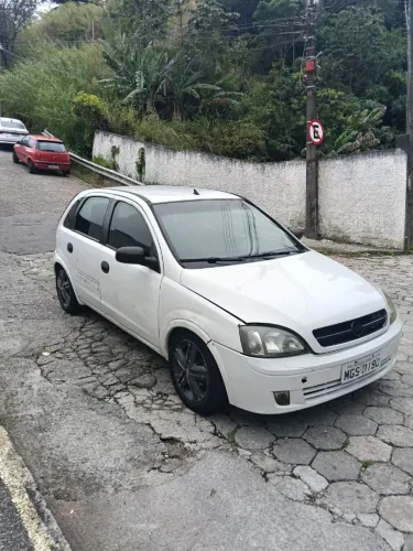 Chevrolet Corsa Hatchback 1.0 MPFI 8V 71cv 5P 2004
