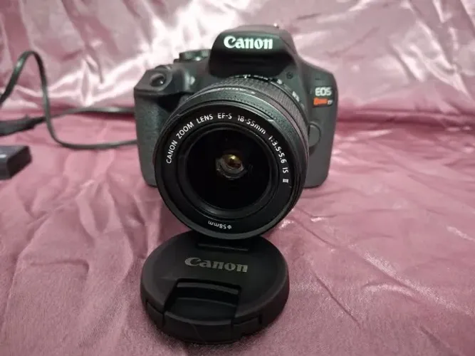 Camera Canon EOS Rebel T7+ Valor real 2900,00 chama no chat