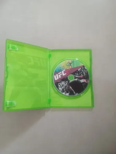Jogo UFC Undisputed 3 - Xbox 360 (Mídia Física Original)