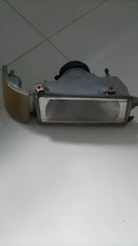 Farol pra fiat Uno