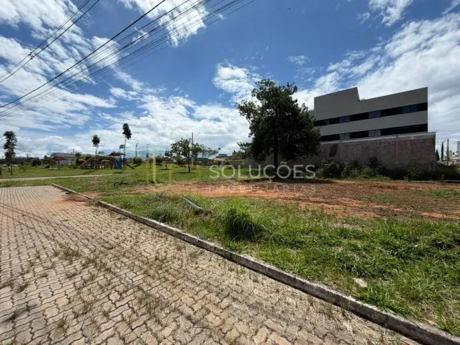 Lote Comercial 250m² | Escriturado | Quadra 105/106 | Condomínio Alto Boa Vista, Sobradinh
