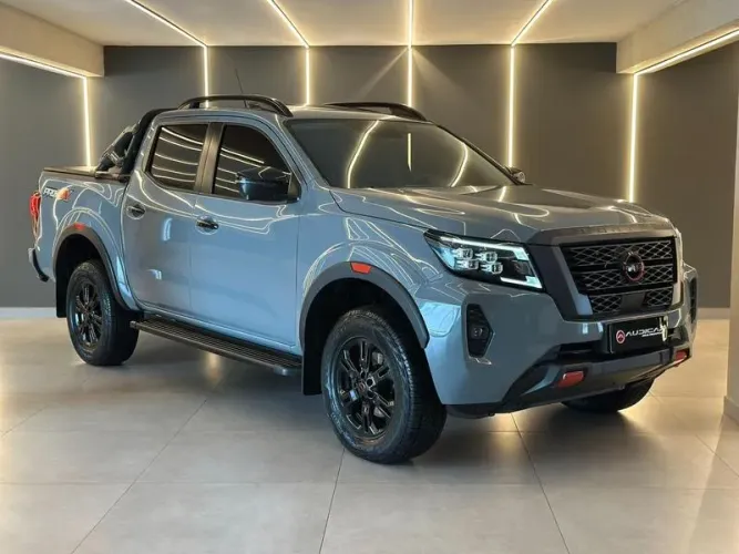 Nissan Frontier Pro4x CD 4X4 2.3 Bi-TB Die. AUT 2025