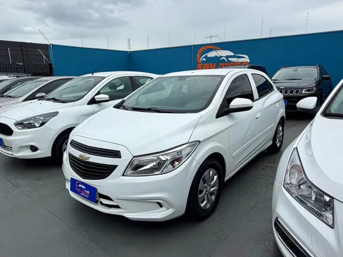 Chevrolet Onix JOY Hatch 1.0 8V Flex Mec. 4P 2018