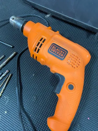 Furadeira Black+Decker