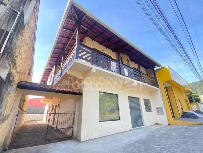 Sala comercial com 150m² no bairro Nova Brasília!!!