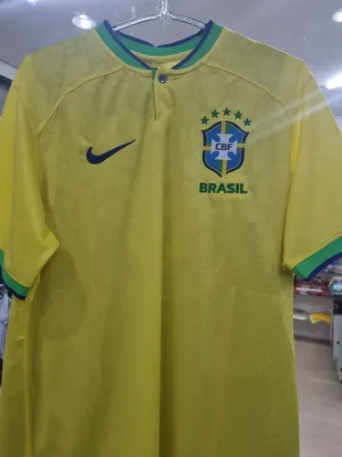 Camiseta Brasil CBF Copa Amarelo