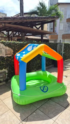 Casa Inflável para piscina