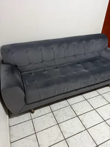 SOFÁ EM EXCELENTE ESTADO 