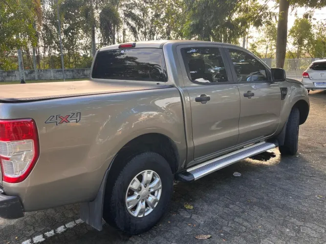 Ford Ranger XLS 2.2 4X4 CD Diesel Mec. 2015
