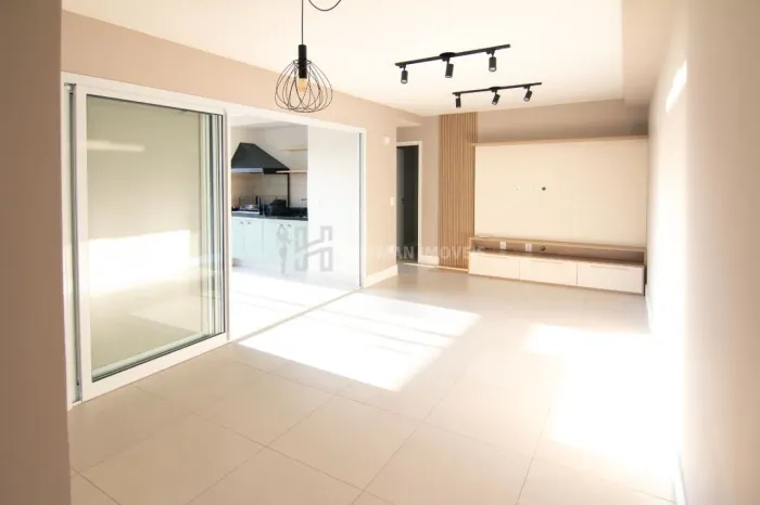 Apartamento com varanda gourmet à venda, 02 suítes e 02 vagas no Santo Antônio