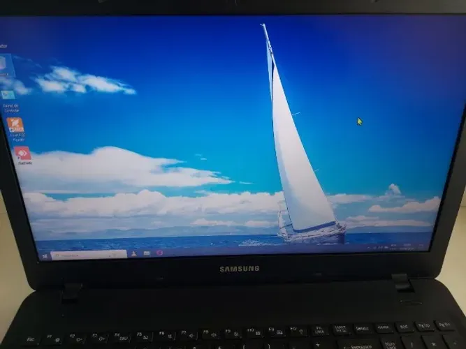 Note Samsung 300E5L i3 8GB SSD 256 GB