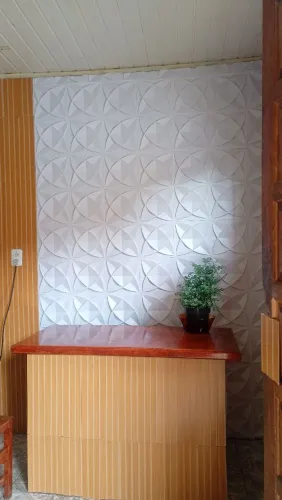 Mesa com 2 cadeiras 