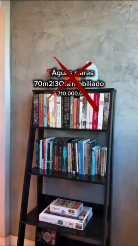 ESTANTE PARA LIVROS