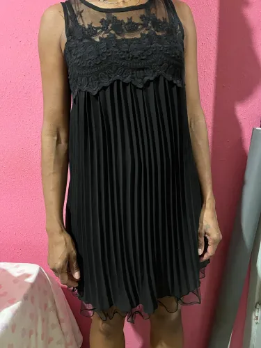 Vestido plissado preto 