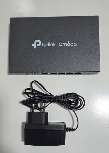 Roteador VPN Gigabit TP-Link Omada ER605 V2 - Seminovo