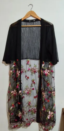 Kimono/cardigan preto tule bordado tamanho gg