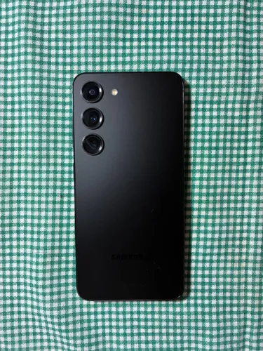 Samsung S23