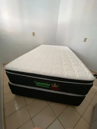 Cama Solteirão com base