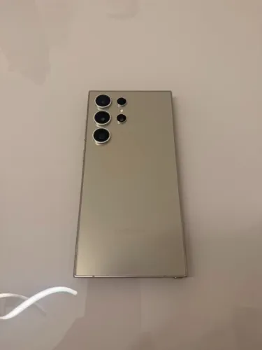 Samsung Galaxy S24 Ultra Titânio Cinza 256GB